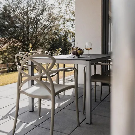 Gutzeit-appartements Mit Privater Infrarotkabine * 힌델랑
